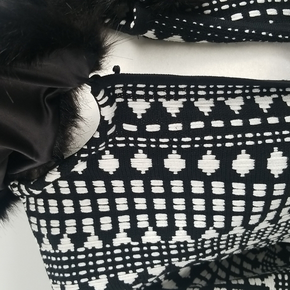 Chico's Convertible Cardigan Jacket with Removable Faux Fur Collar - Picture 9 of 10